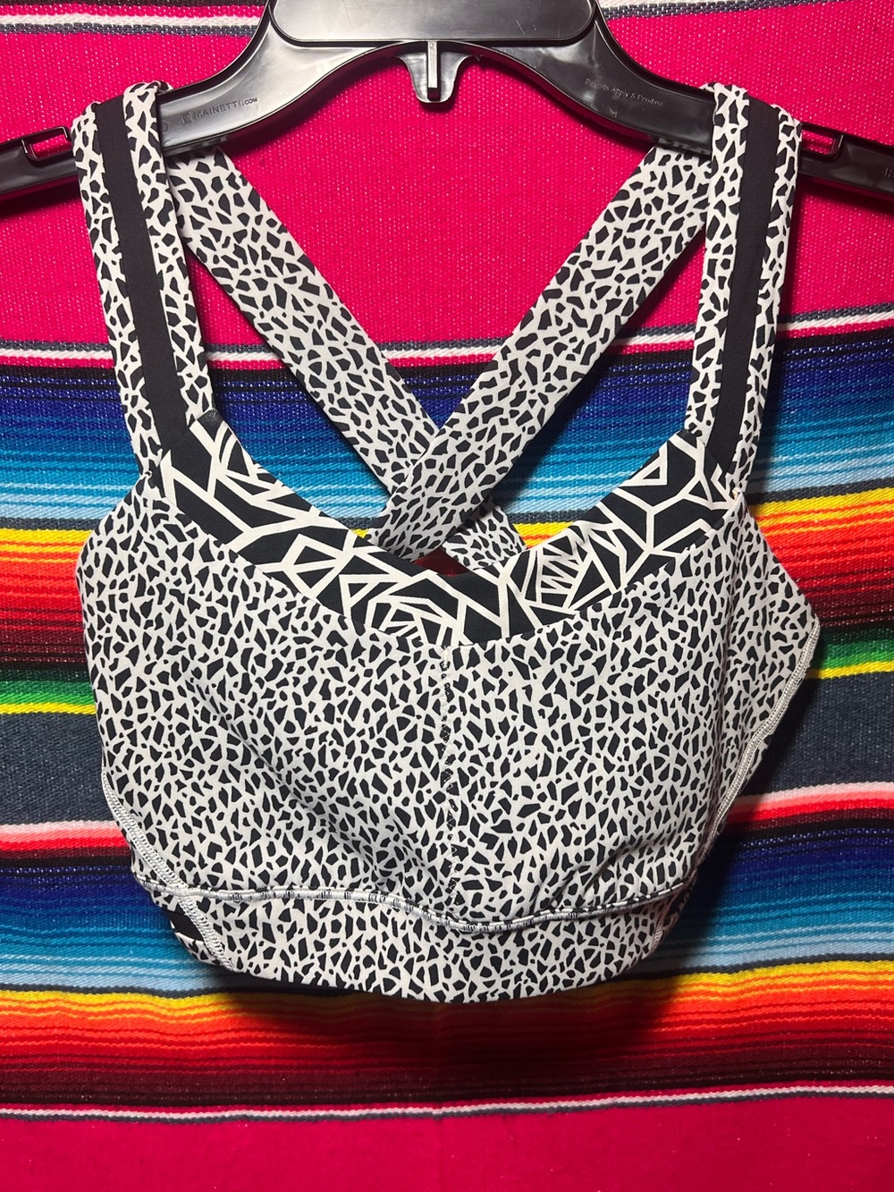 Lululemon Rack Pack Bra Miss Mosaic White / Posey Black White / Black Size 6